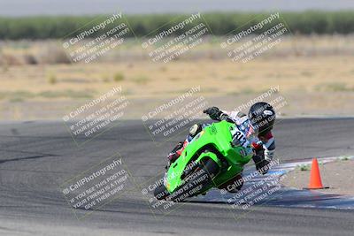 media/Aug-19-2022-TrackDaz (Fri) [[a0110a8595]]/Club Race/10am (Outside Grapevine)/